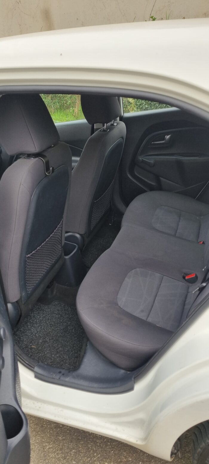 Kia rio - immagine 11