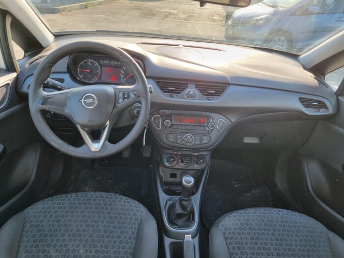 Opel Corsa  autocarro con posti 4  diesel - immagine 9